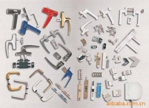 摩配附件市场全景 价格、采购与供应渠道详解